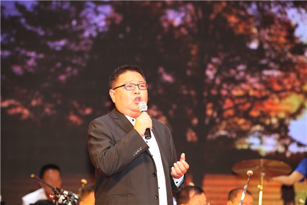 光明集團(tuán)召開成立三十周年慶祝大會