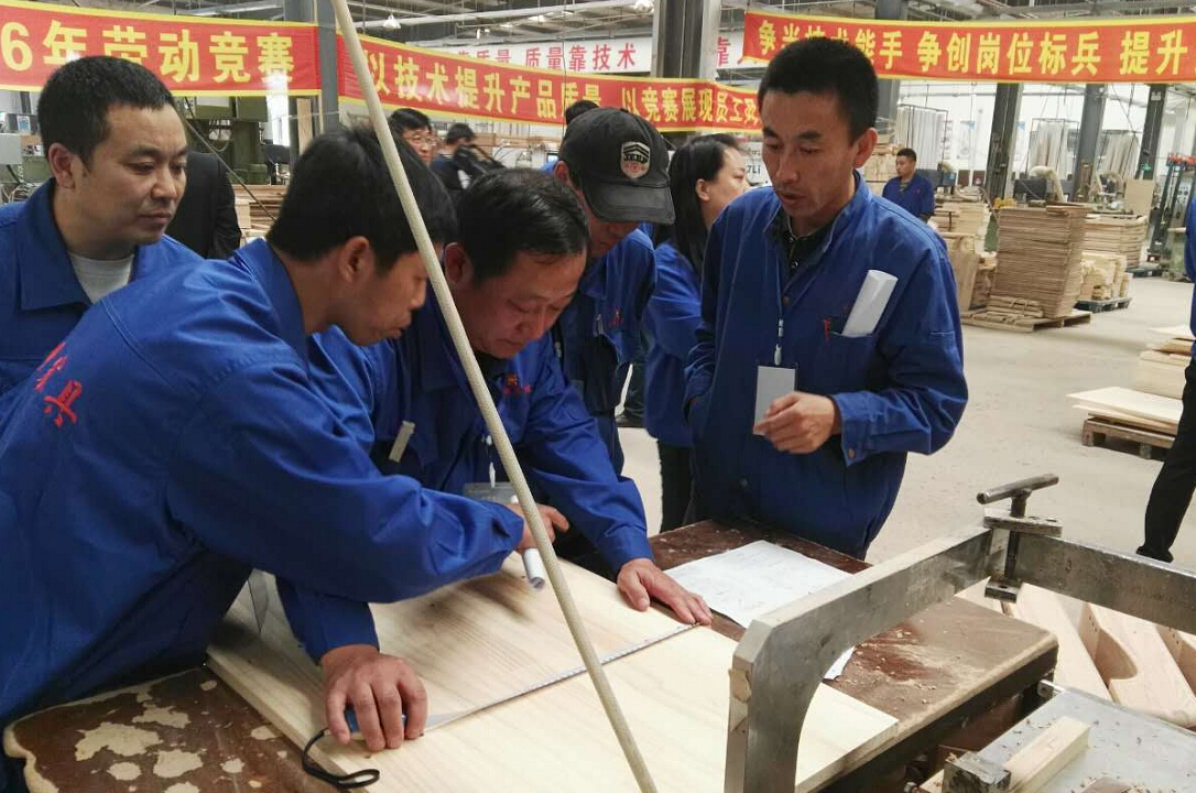 光明家具，勞動技能比拼