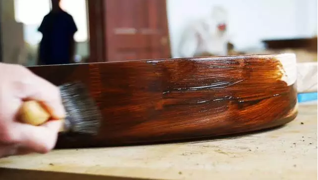 實木家具匠心工藝，傳承經(jīng)典締造品質(zhì)