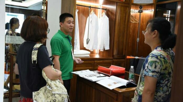 光明家具915南京工廠嗨購會回顧，選購實木家具就到工廠看一看