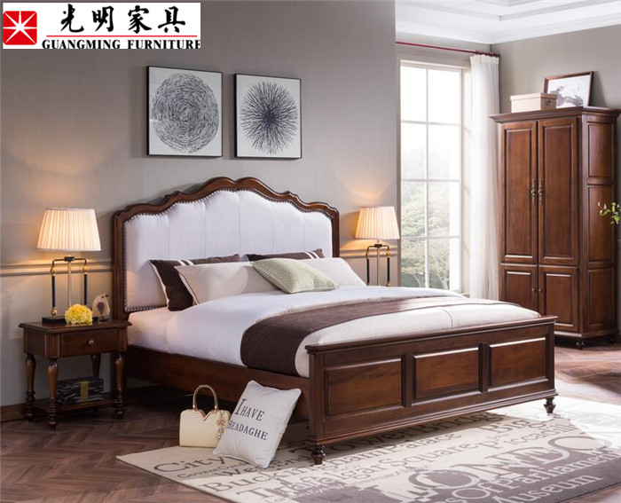 臥室家具風格搭配美到?jīng)]朋友！美式風格臥室實木家具巧搭配