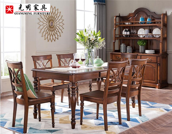 點(diǎn)綴的重要性你了解嗎？來(lái)看看餐廳實(shí)木家具裝點(diǎn)效果吧！