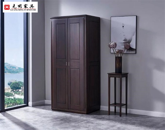 大件實(shí)木家具做不到的小件實(shí)木家具來(lái)幫忙